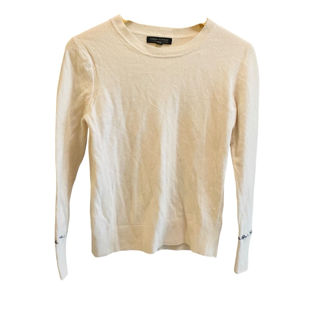Banana Republic Cream Crewneck Sweater